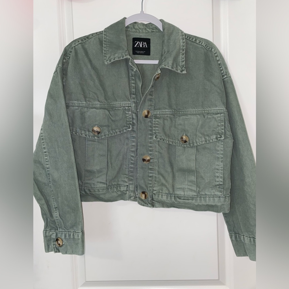 Zara Cropped Army Green Denim Jacket (XS, Fits like a S/M)